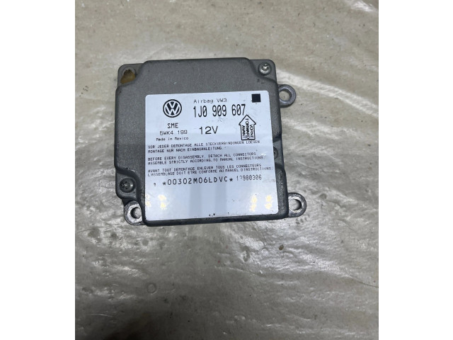 Блок подушек безопасности 1J0909607, 13980306 Volkswagen Golf IV
