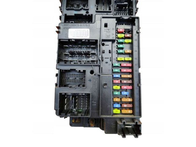 Блок предохранителей JU5T15604BDJ Ford Fusion II