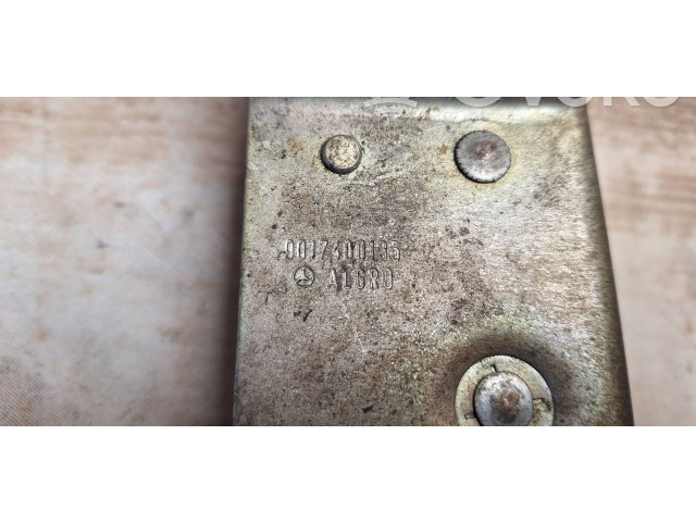 Zámek zadních dveří 9017400135 Mercedes-Benz Sprinter W901 W902 W903 W904 2004