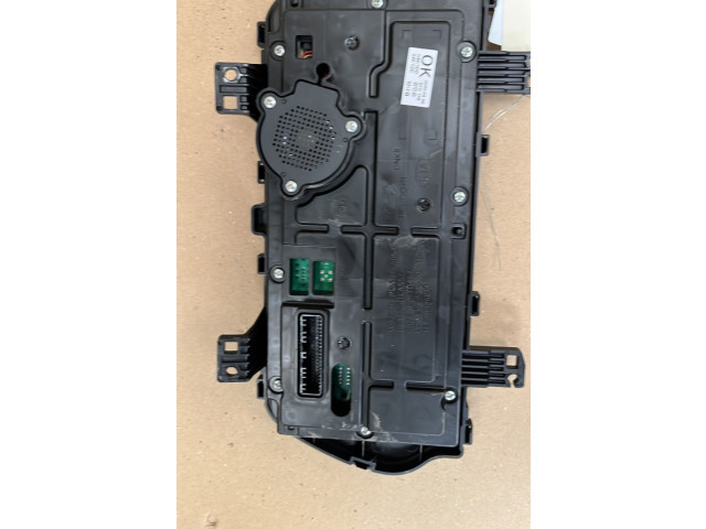 Панель приборов    Hyundai Bayon       