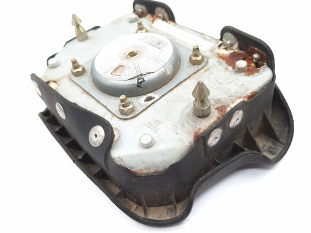 Подушка безопасности водителя 1U0880201A, 1U0880201 Skoda Octavia Mk1 (1U)