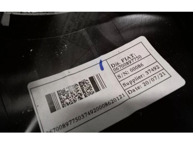 Руль Maserati Levante  2017 -  года 6700897750, 06700805010      