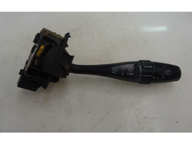 Ручка стеклоочистителей Mitsubishi Montero