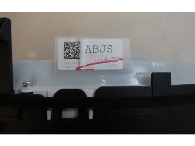 Панель приборов 13346172, 13328574   Opel Meriva B       