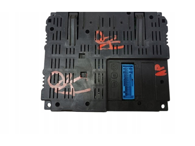 Pojistková skříňka Řídící jednotka BSM 51882404   Fiat Punto Evo 2010