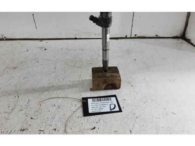 Форсунка 04L130277AD, 04L130277AD    Volkswagen Golf Sportsvan  CRKB 