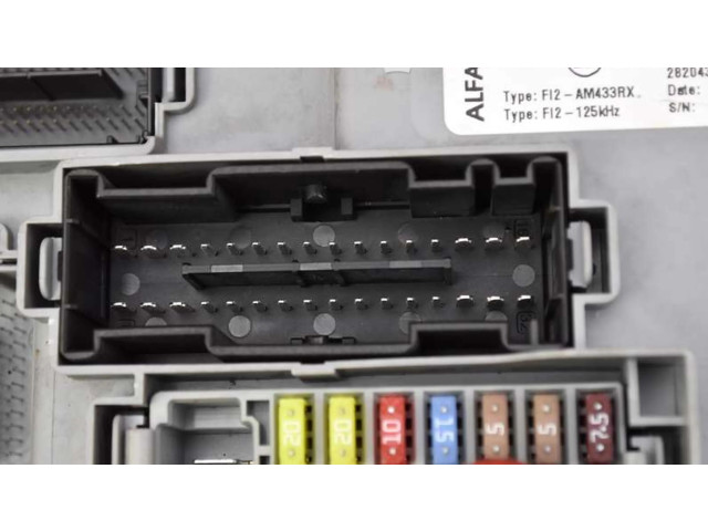 Pojistková skříňka 00505167040, 00505167040 Alfa Romeo Mito 2009