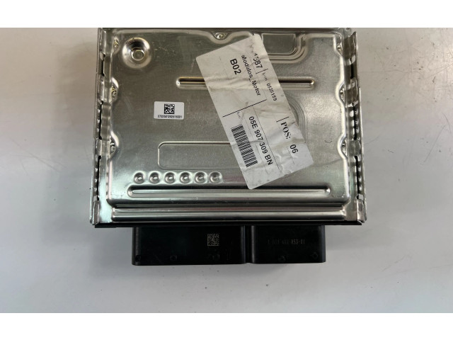 Поршень Блок управления двигателем ECU 05E907309BN, 0261S106TK Audi Q3 8U