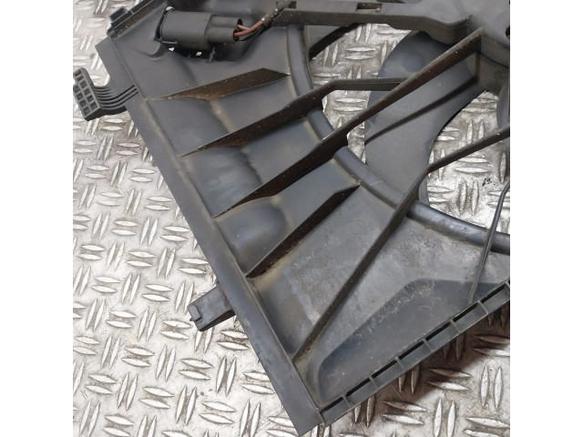 Вентилятор радиатора         Mercedes-Benz C W203 2.7