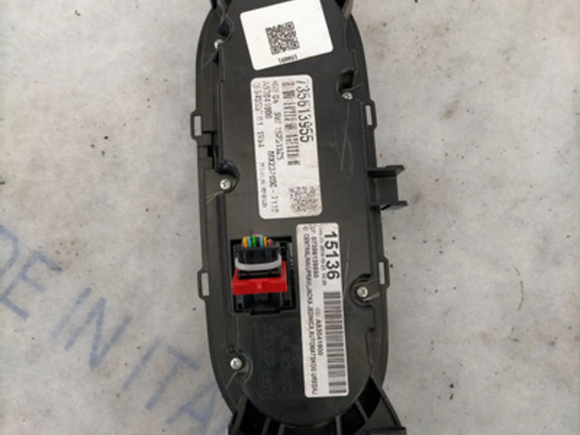 Блок управления климат-контролем 735636721   Fiat 500L