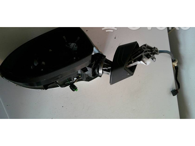 Зеркало электрическое Volkswagen Golf VIII 2019 - года