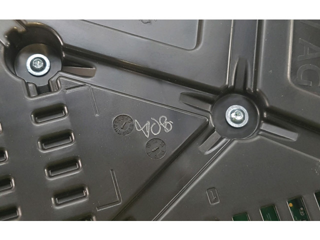 Панель приборов 6V0920741, J0-2087R   Skoda Fabia Mk3 (NJ)       