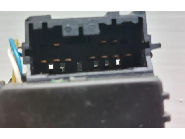 Включатель скорости стеклоочистителей    Mitsubishi Space Star