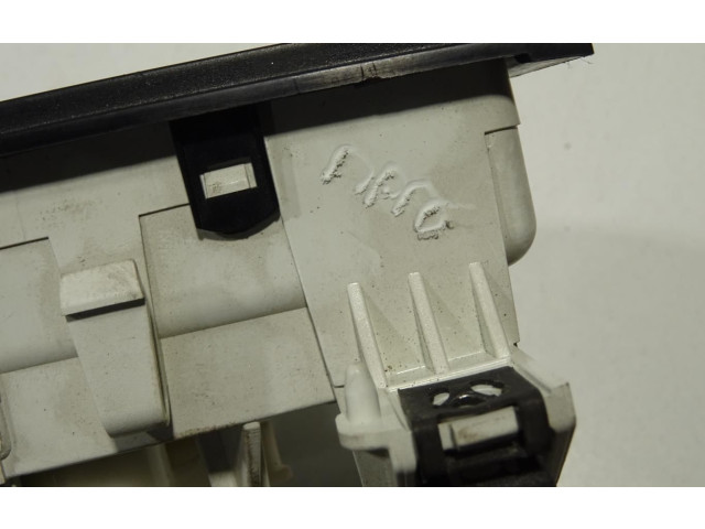 Блок управления климат-контролем 735462131   Fiat Fiorino