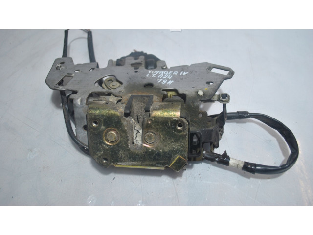 Zámek zadních dveří Chrysler Voyager 2002