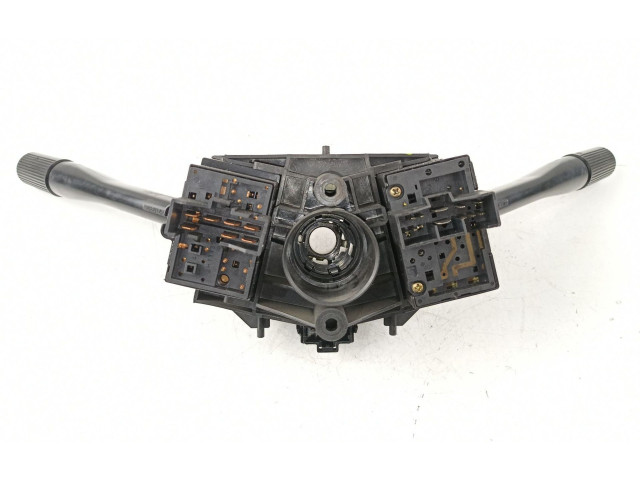 Ручка стеклоочистителей XPE100230, 54034246 Rover 620