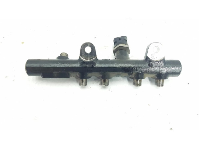 Vstřikovací lišta 175215346R Dacia Dokker 1.5