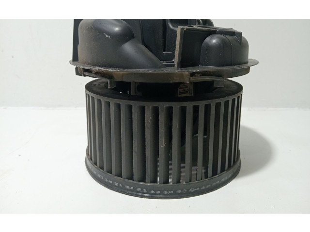 Вентилятор печки Renault Clio III