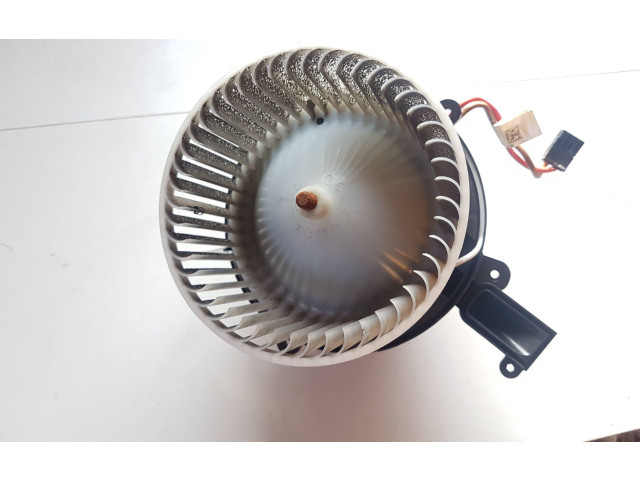 Вентилятор печки    BZ72738, A0008300102   Mercedes-Benz V Class W447