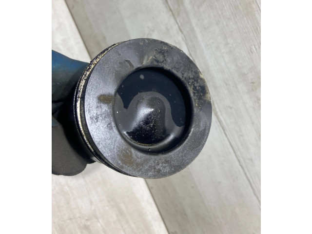 Поршень с шатуном cxx Skoda Octavia Mk3 (5E)