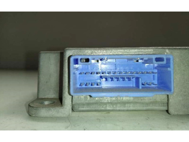 Блок подушек безопасности GE4T57K30C, CENTRALITAAIRBAG   Mazda 626