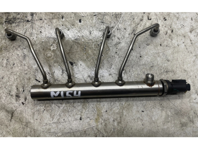 Vstřikovací lišta 7585411 BMW 3 F30 F35 F31 pro benzínový motor 2.0 N26B20A