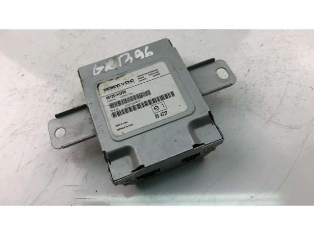 Блок управления 961201H700   KIA Ceed