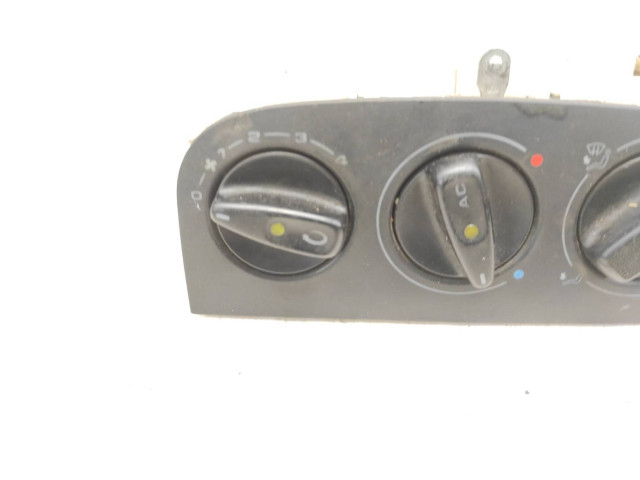 Блок управления климат-контролем 95NW18D451A Ford Galaxy