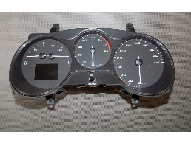 Přístrojová deska Seat Altea XL 2010 1P0920810H