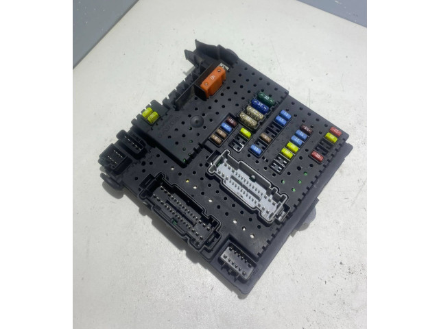 Блок предохранителей 30728512, 05W244 Volvo XC90