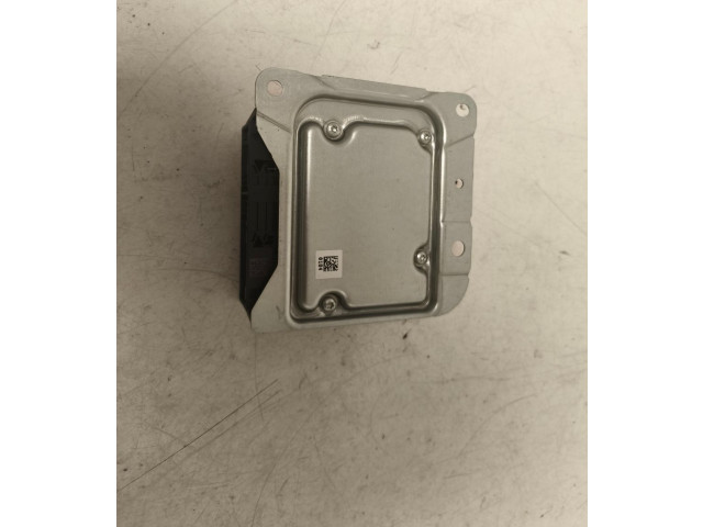 Блок подушек безопасности 52029749 Fiat 500X