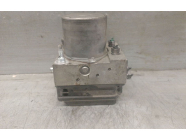 Jednotka ABS 8200750699, 7701069215 Renault Modus 2009