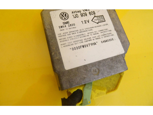 Řídící jednotka 1J0909609   Volkswagen New Beetle 2001