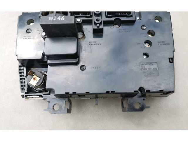 Блок управления кондиционера воздуха / климата/ печки (в салоне)    Volvo V70