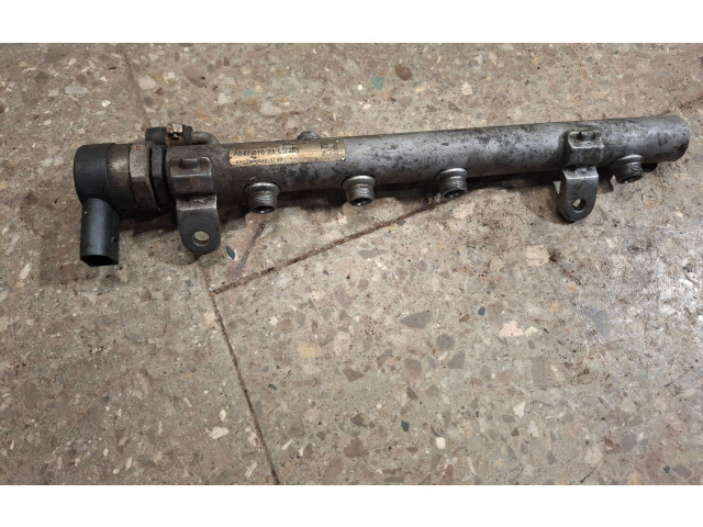 Vstřikovací lišta A6420702495   Mercedes-Benz S W221     