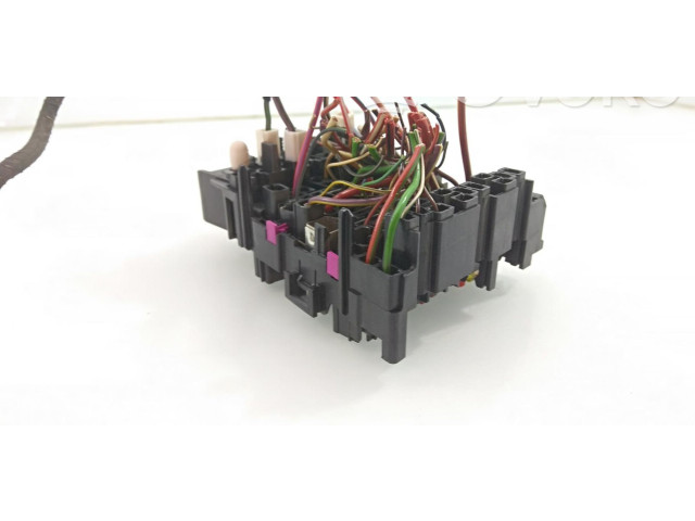   Pojistková skříňka 5Q0937615C   Volkswagen Tiguan 2017