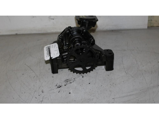 Масляный насос Ford Focus 1.6