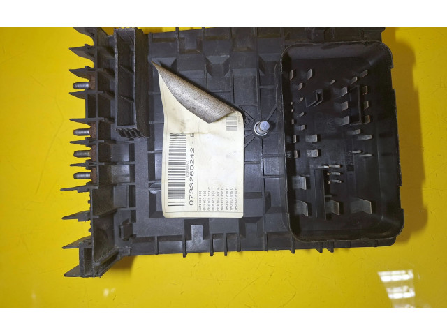   Pojistková skříňka 1K0937125A, 1K0937125   Volkswagen Tiguan 2008