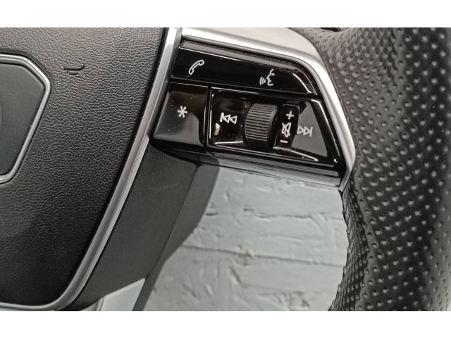 Руль Audi A6 S6 C8 4K 2018 - года 4K0419091F, 4N0880201K