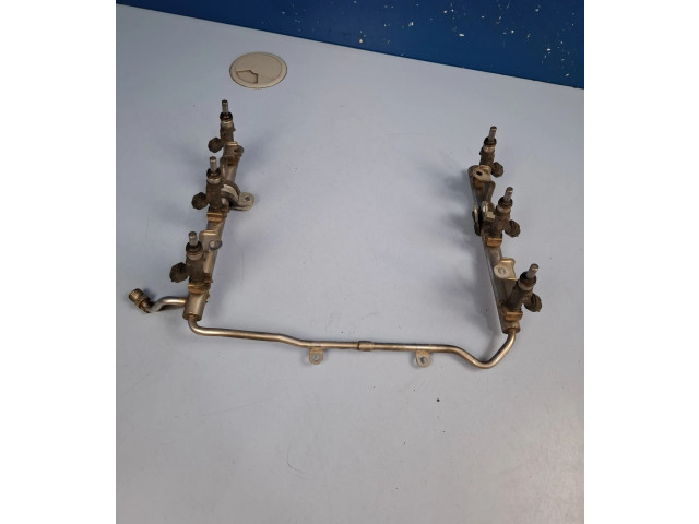 Топливная рампа 06E133681F, 656585703   Audi A6 S6 C6 4F  