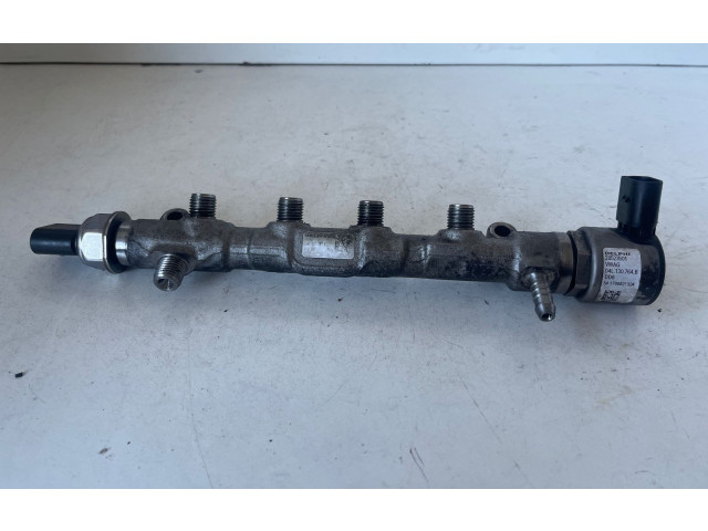 Топливная рампа 04L130764B Skoda Octavia Mk3 (5E) для двигателя DDYA