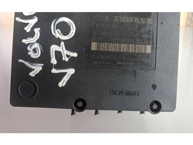 Блок АБС 30714956   Volvo  V70  2000 - 2004 года