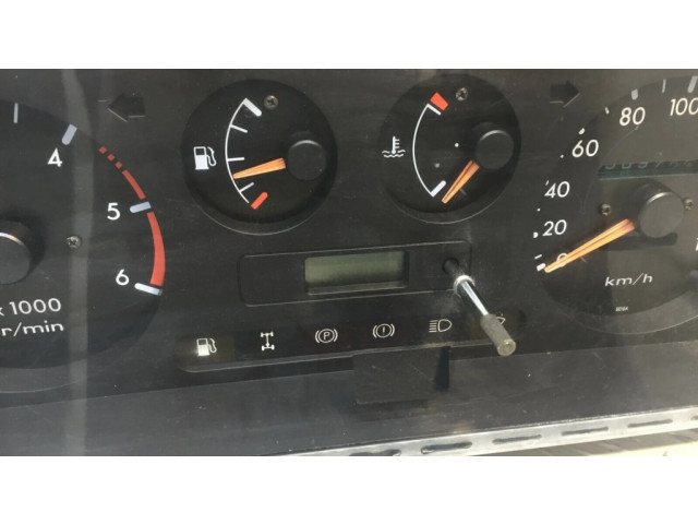 Přístrojová deska Ford Maverick 1996 248100F010