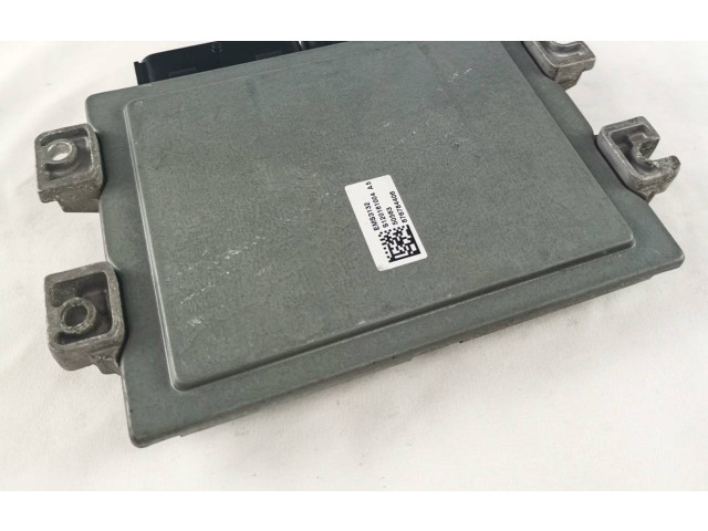 Форсунка 8200661124, S110140023A    Dacia Logan I   