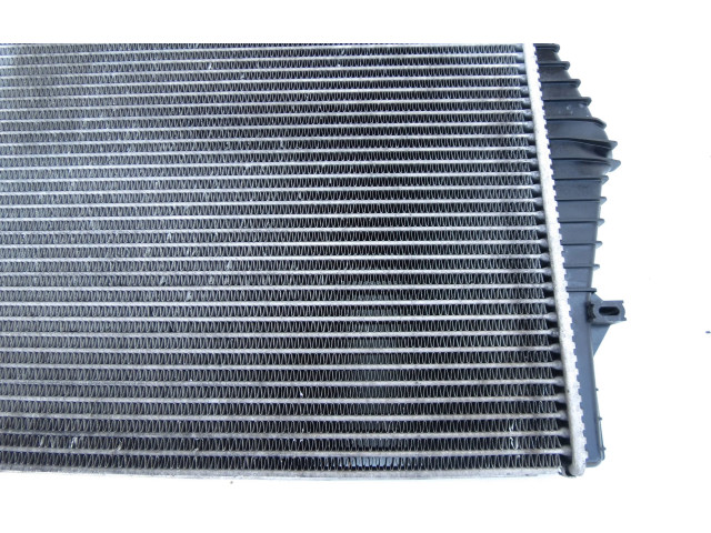 Интеркулер 30748809, 30730524 Volvo S60