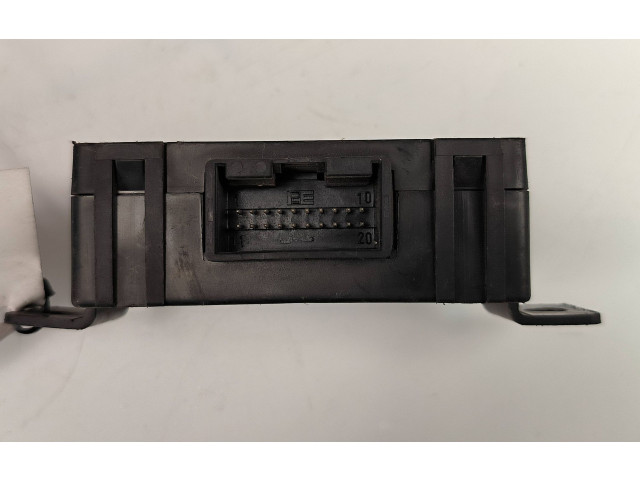 Pojistková skříňka Блок управления сигнализации 4D0951173D Audi A8 S8 D2 4D 1997