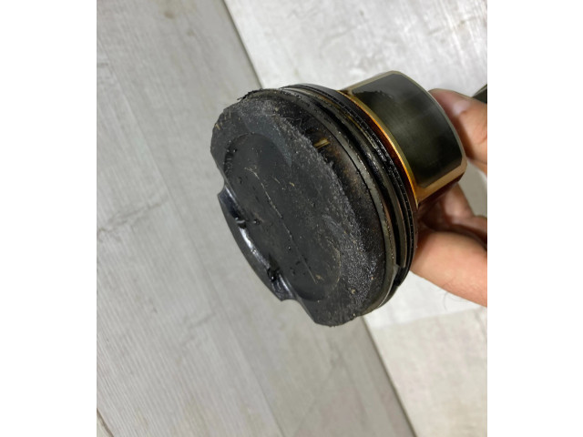 Поршень с шатуном b38 Mini One - Cooper F56 F55