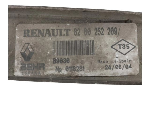 Интеркулер  8200252209   Renault Clio II 
