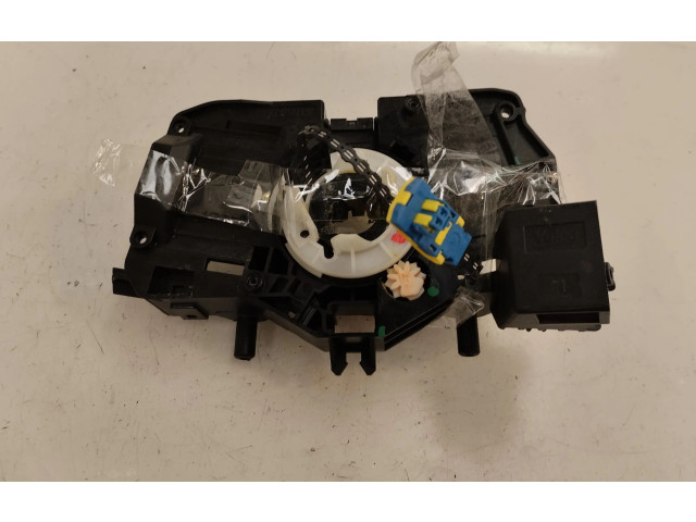 Подушка безопасности водителя 681722712R Dacia Duster