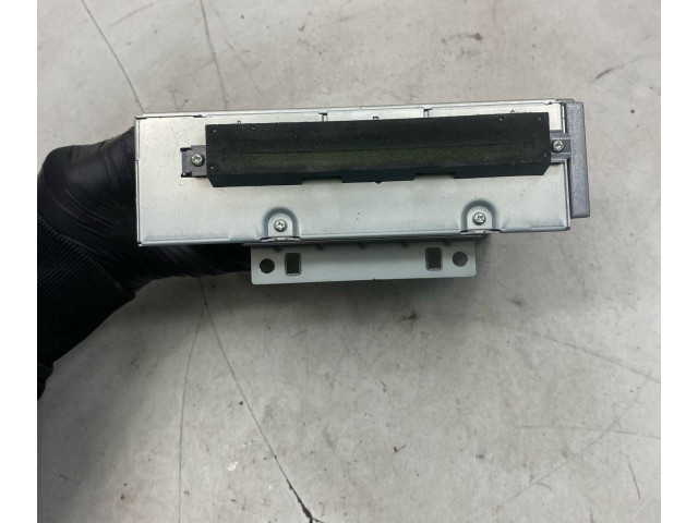 Радио/ проигрыватель CD/DVD / навигация 31285535AA, 04217021   Volvo C30